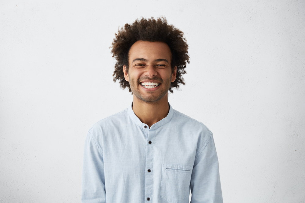 Brighten Your Smile: The Ultimate Guide to Teeth Whitening