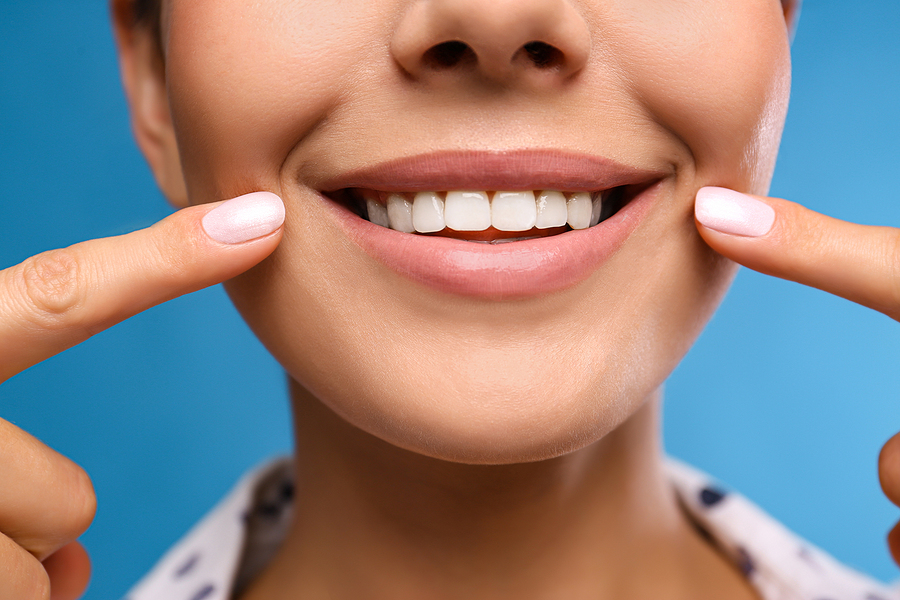 Understanding Periodontal Disease: Causes, Symptoms, Risk Factors, and Treatment