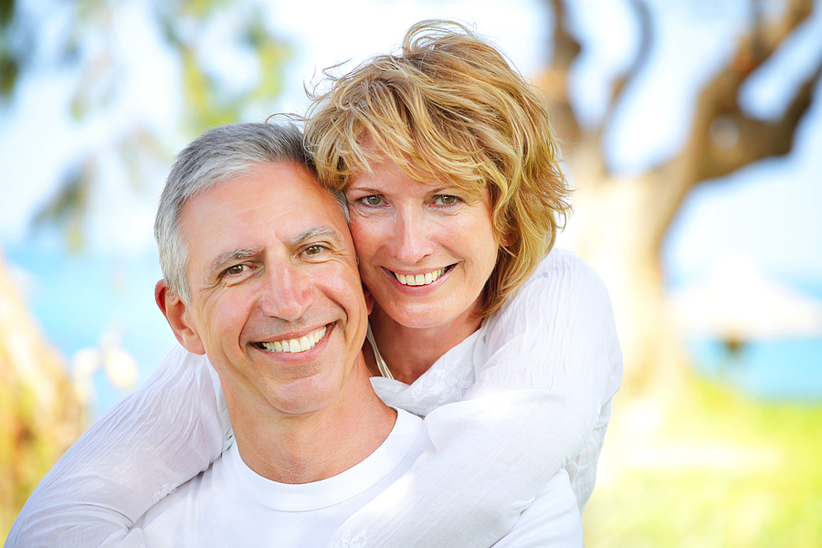 The Impact of Aging on Teeth Color and How Teeth Whitening Can Help